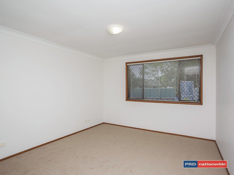 Photo - 1/3 Greenleaf Close, Burleigh Waters QLD 4220 - Image 5