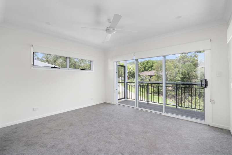 Photo - 1/3 Greenway Boulevard, Maudsland QLD 4210 - Image 2