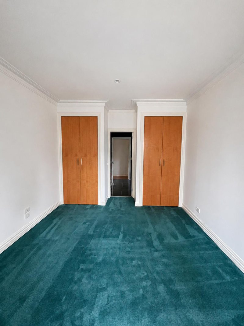 Photo - 1/3 Gregory Grove, Preston VIC 3072 - Image 7