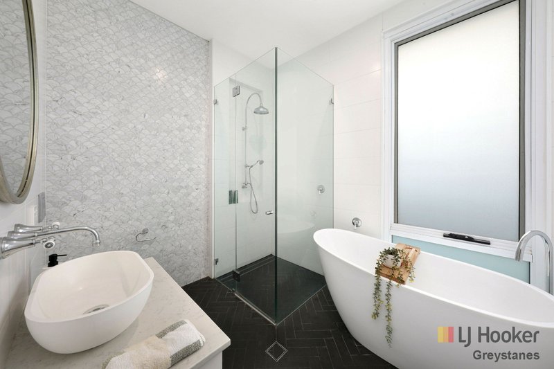 Photo - 13 Gregory Street, Greystanes NSW 2145 - Image 11