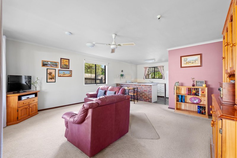 Photo - 13 Grenville Avenue, Tuross Head NSW 2537 - Image 2