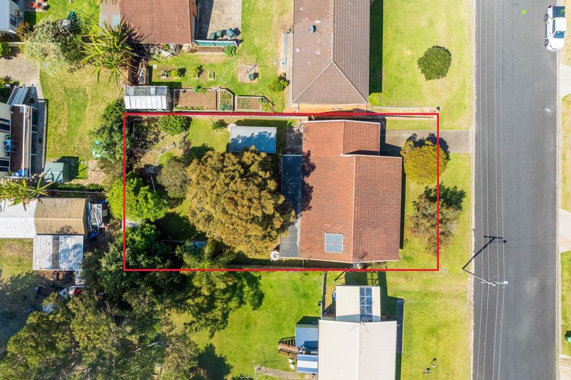 Photo - 13 Grenville Avenue, Tuross Head NSW 2537 - Image 20