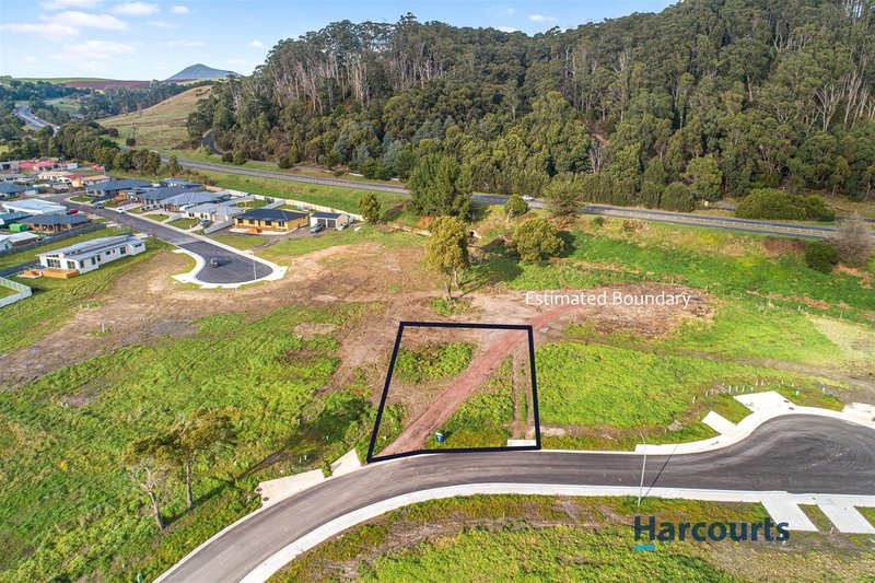 Photo - 13 Griffin Place, Sulphur Creek TAS 7316 - Image 2