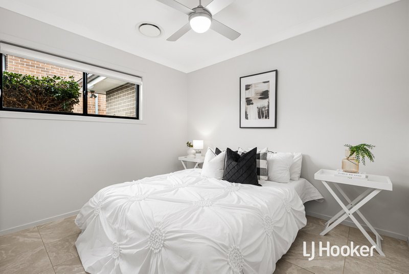 Photo - 13 Guinevere Street, Schofields NSW 2762 - Image 6