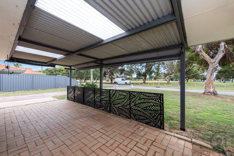 Photo - 13 Hadley Street, Shoalwater WA 6169 - Image 4