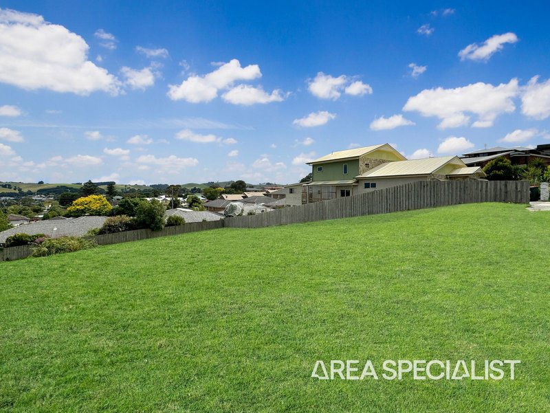 Photo - 13 Hannah Rise Crescent, Korumburra VIC 3950 - Image 3