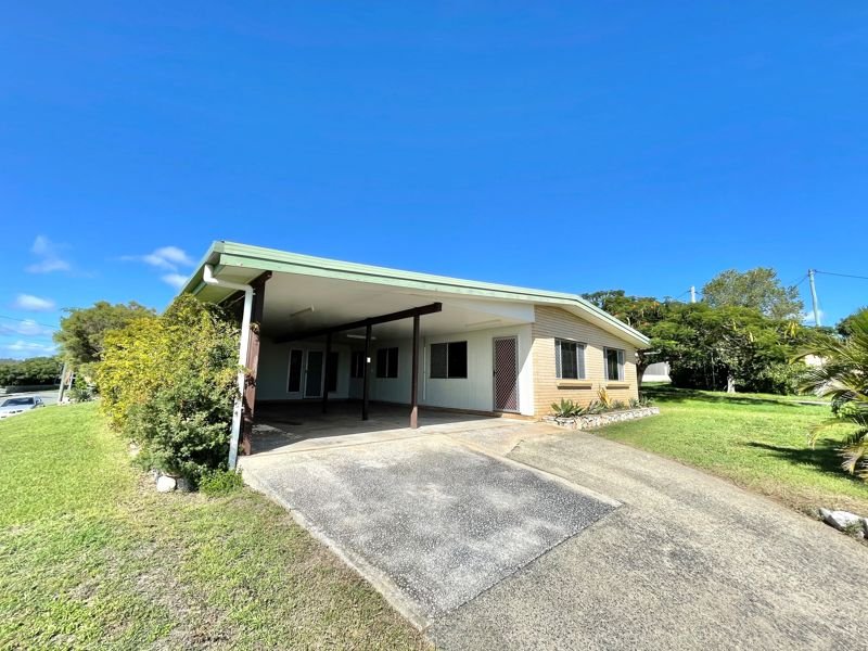 13 Hansen Crescent, Clinton QLD 4680