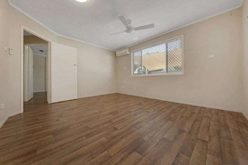 Photo - 13 Hansen Crescent, Clinton QLD 4680 - Image 10