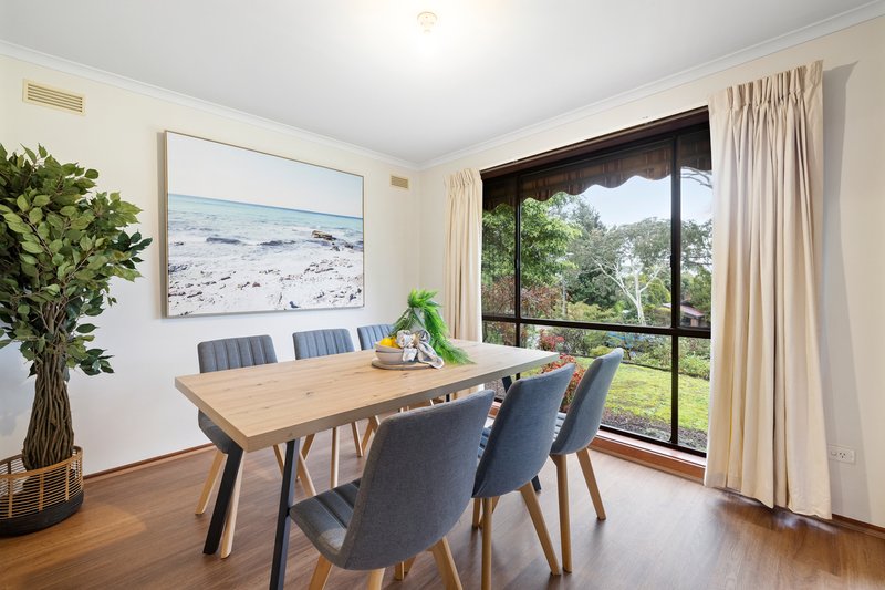 Photo - 13 Harewood Close, Boronia VIC 3155 - Image 7