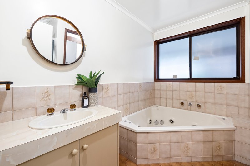 Photo - 13 Harewood Close, Boronia VIC 3155 - Image 14
