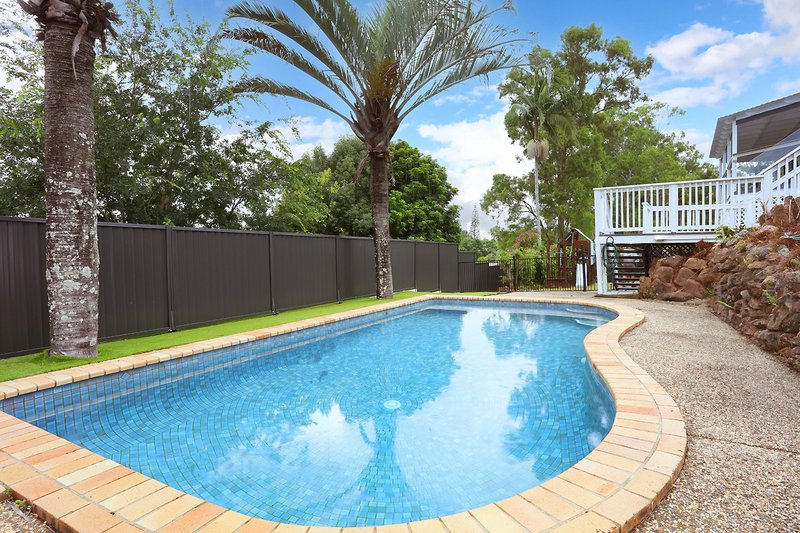 Photo - 13 Harneil Place, Carrara QLD 4211 - Image 2