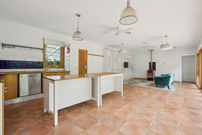 Photo - 13 Hart Street, O'Connor ACT 2602 - Image 3
