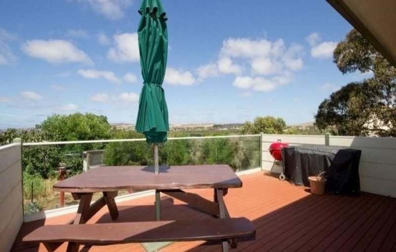 Photo - 13 Harvey Ave , Victor Harbor SA 5211 - Image 14