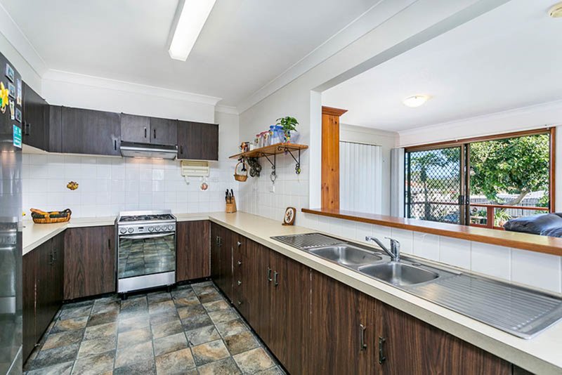 Photo - 13 Harvey Street, Warilla NSW 2528 - Image 4