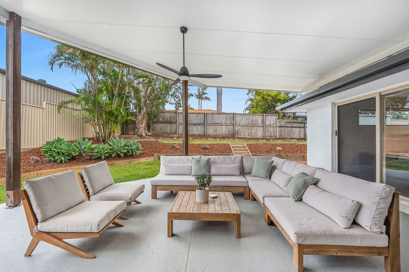 Photo - 13 Hastings Cresent , Carrara QLD 4211 - Image 2