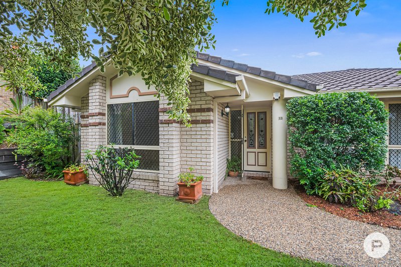 13 Hawk Place, Sinnamon Park QLD 4073