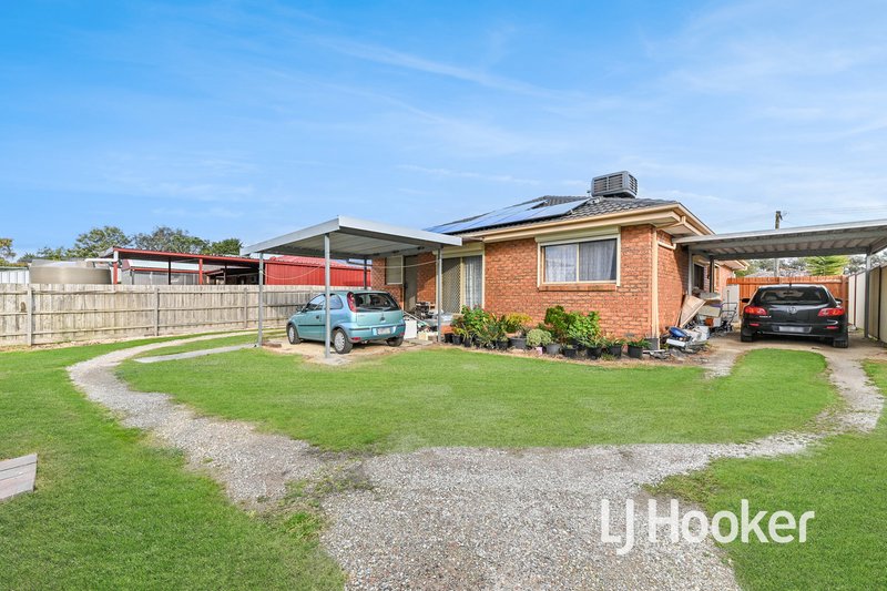 Photo - 13 Hawking Avenue, Hampton Park VIC 3976 - Image 10