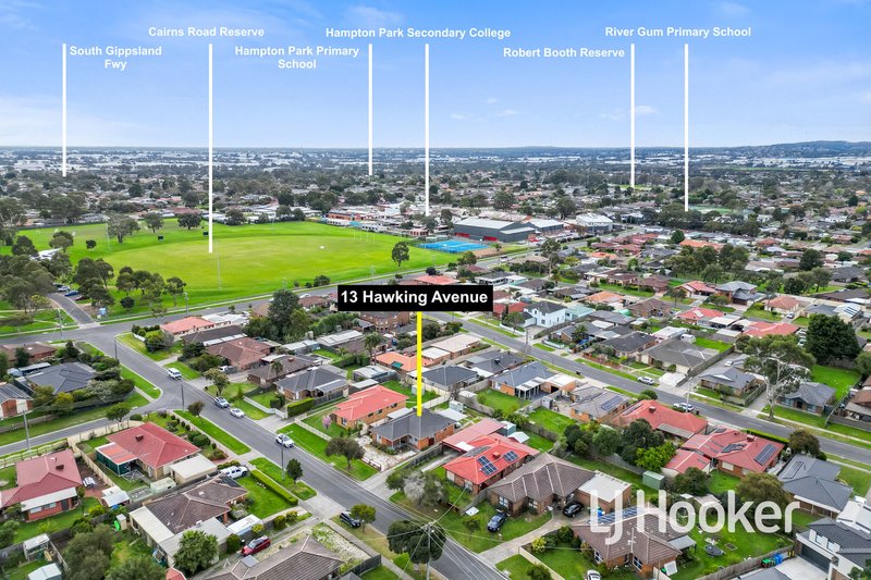 Photo - 13 Hawking Avenue, Hampton Park VIC 3976 - Image 13