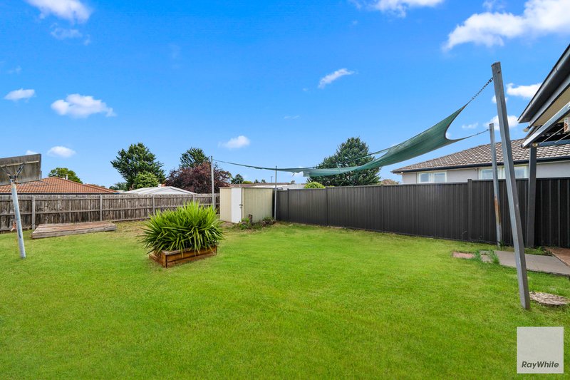 Photo - 13 Hawkins Place, Melton VIC 3337 - Image 7