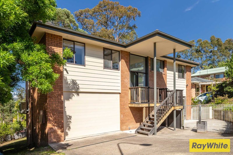 13 Hawks Nest Place, Surfside NSW 2536