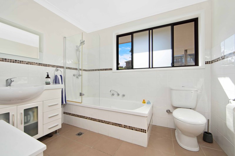 Photo - 13 Hawks Nest Place, Surfside NSW 2536 - Image 13