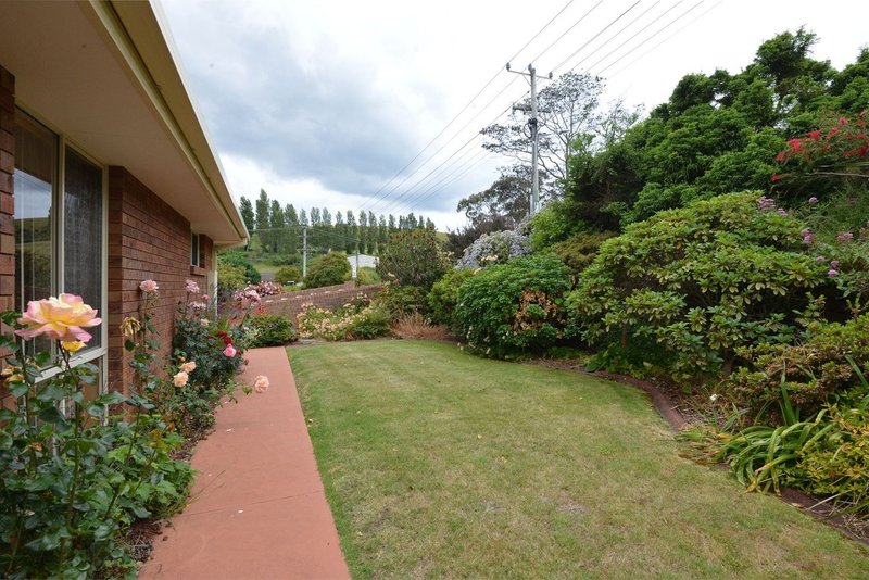 Photo - 1/3 Hayward Street, Penguin TAS 7316 - Image 12