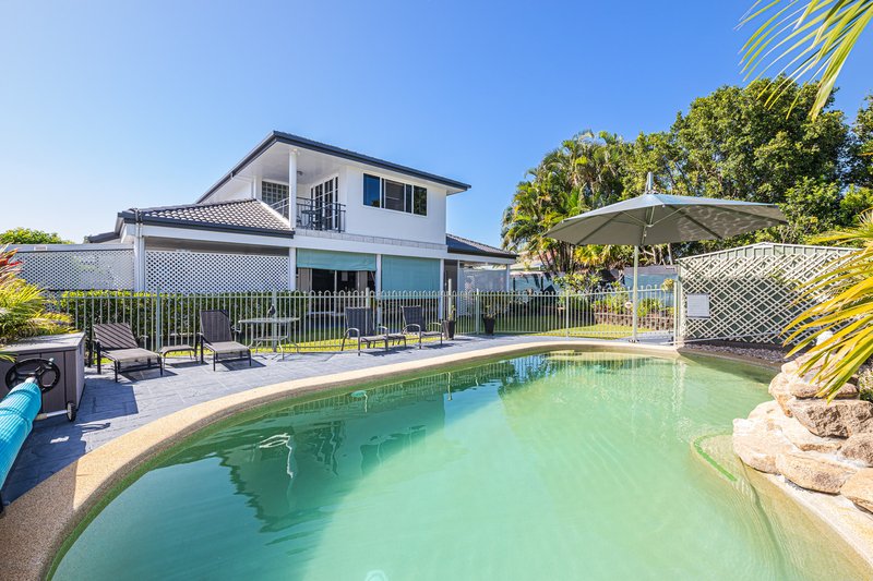 Photo - 13 Headsail Drive, Banksia Beach QLD 4507 - Image 21