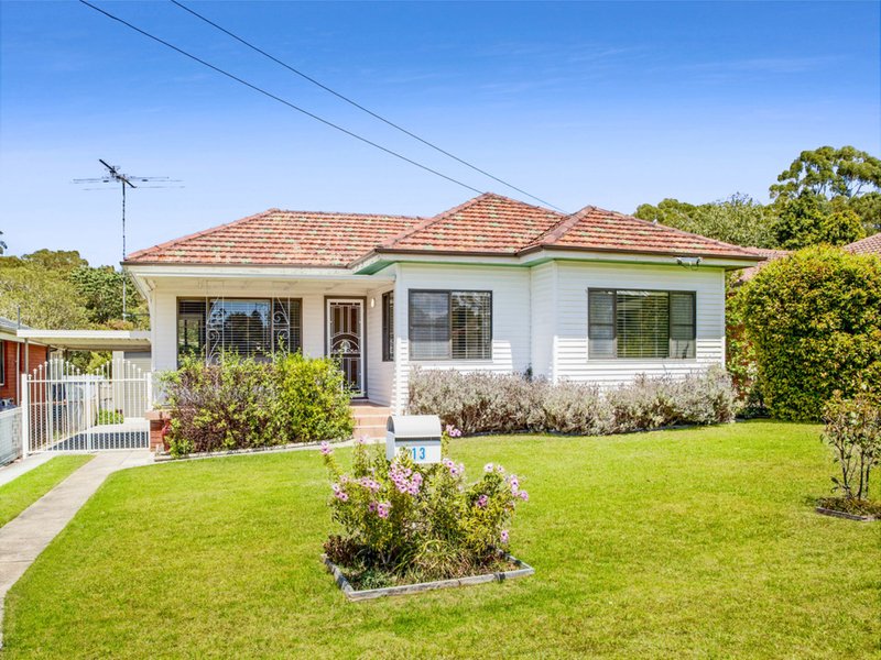 Photo - 13 Heathcote Street, Helensburgh NSW 2508 - Image