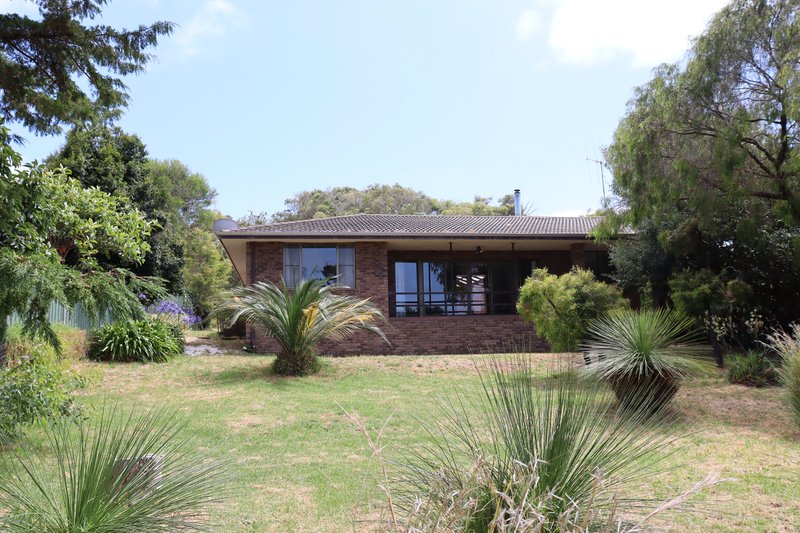 13 Heather Road, Denmark WA 6333