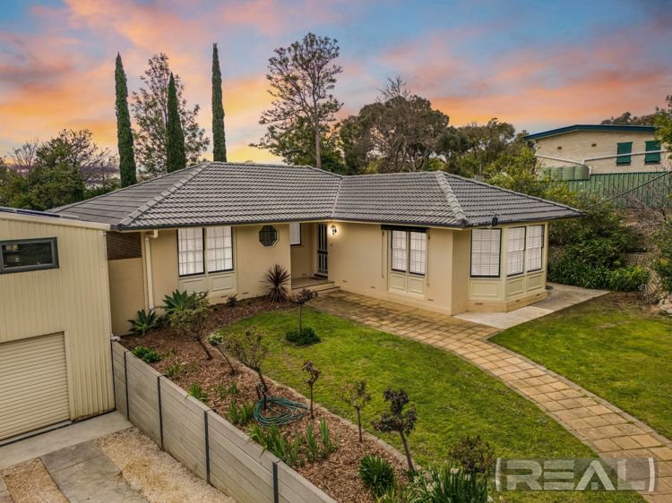 Photo - 13 Heathfield Road, Bellevue Heights SA 5050 - Image 3