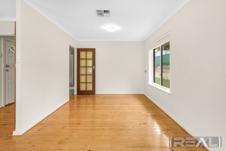 Photo - 13 Heathfield Road, Bellevue Heights SA 5050 - Image 6