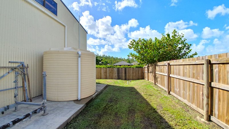 Photo - 13 Henderson Street, Cannonvale QLD 4802 - Image 11