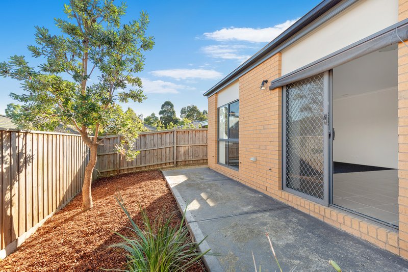 Photo - 13 Herbert Street, Pakenham VIC 3810 - Image 8