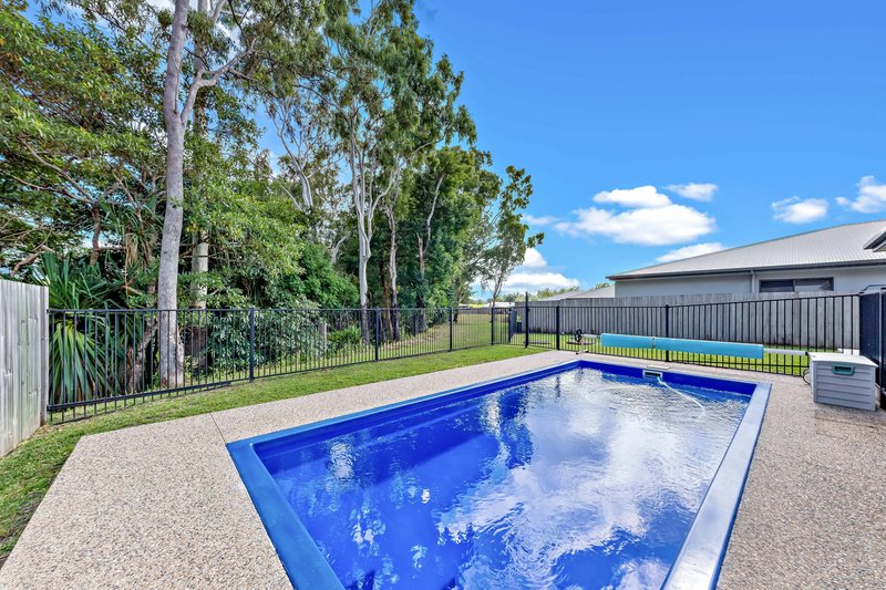 13 Hidden Court, Cannonvale QLD 4802