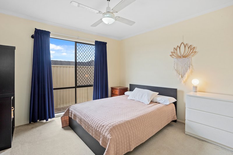 Photo - 13 Highview Place, Parkwood QLD 4214 - Image 8