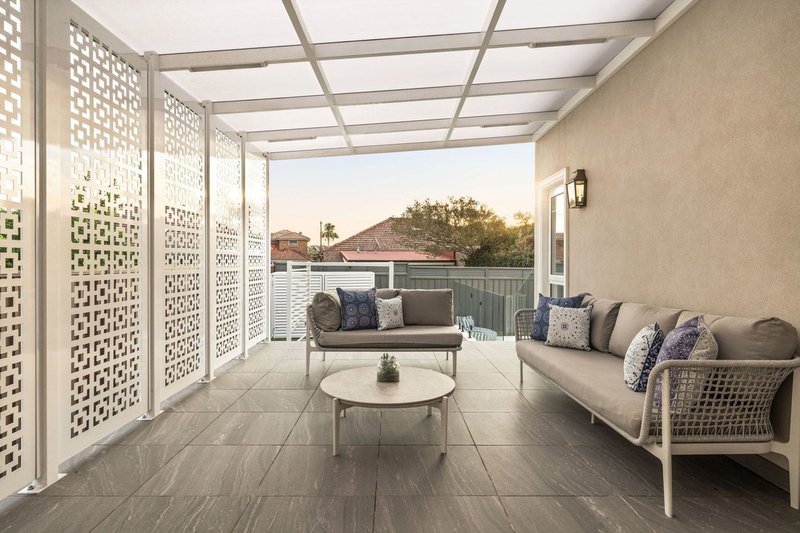 Photo - 13 Hillpine Avenue, Kogarah NSW 2217 - Image 14