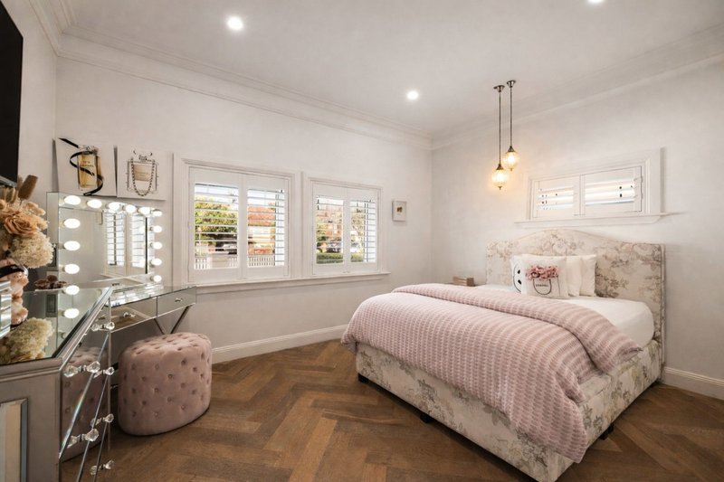 Photo - 13 Hillpine Avenue, Kogarah NSW 2217 - Image 15