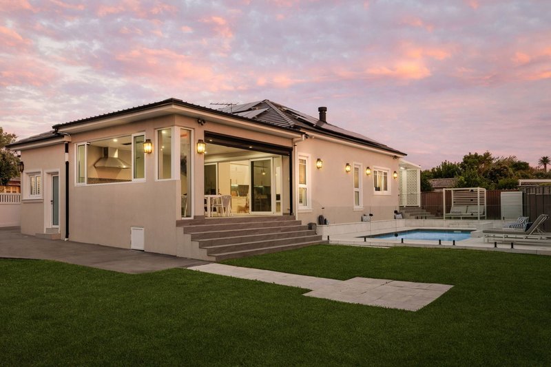 Photo - 13 Hillpine Avenue, Kogarah NSW 2217 - Image 20