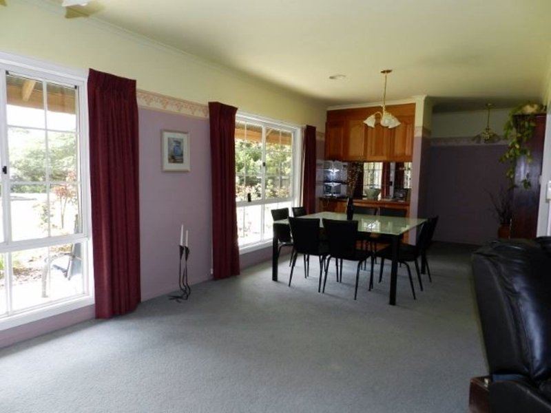 Photo - 13 Hobson Court, Yarram VIC 3971 - Image 3