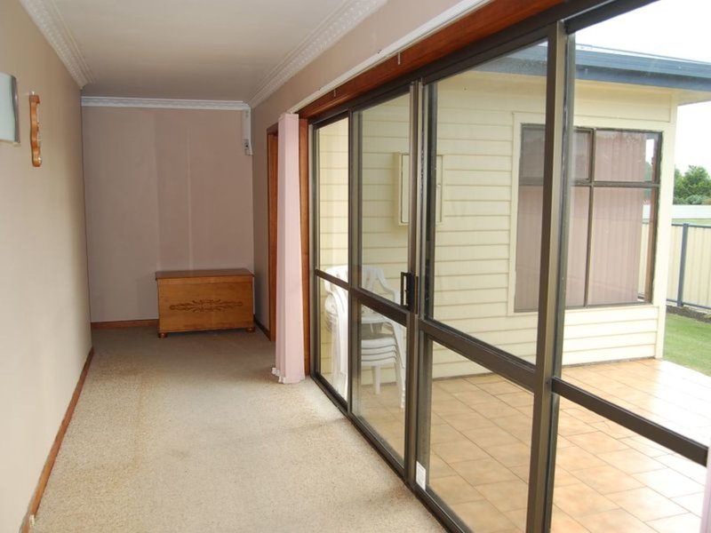 Photo - 13 Hogg Street, Wynyard TAS 7325 - Image 3