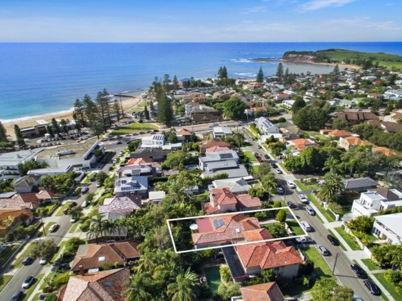 Photo - 13 Homestead Avenue, Collaroy NSW 2097 - Image 10