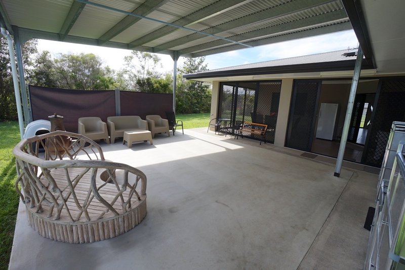 Photo - 13 Hoolahan Drive, Mareeba QLD 4880 - Image 9