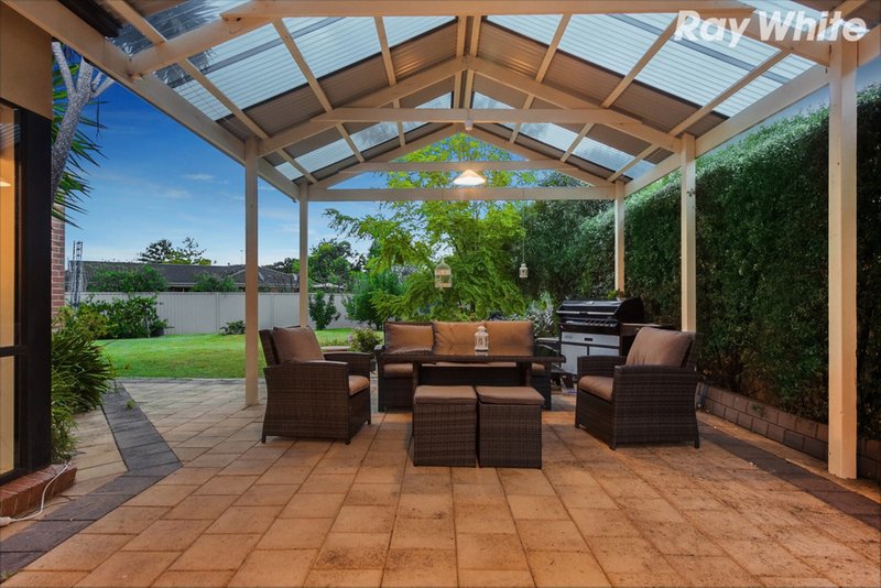 Photo - 13 Hopkins Pass, Pakenham VIC 3810 - Image 15