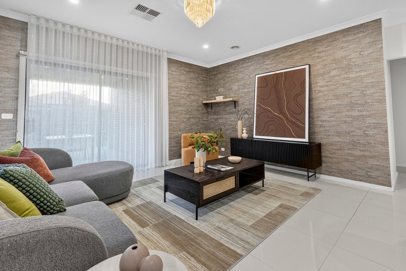 Photo - 13 Horizon Boulevard, Greenvale VIC 3059 - Image 9