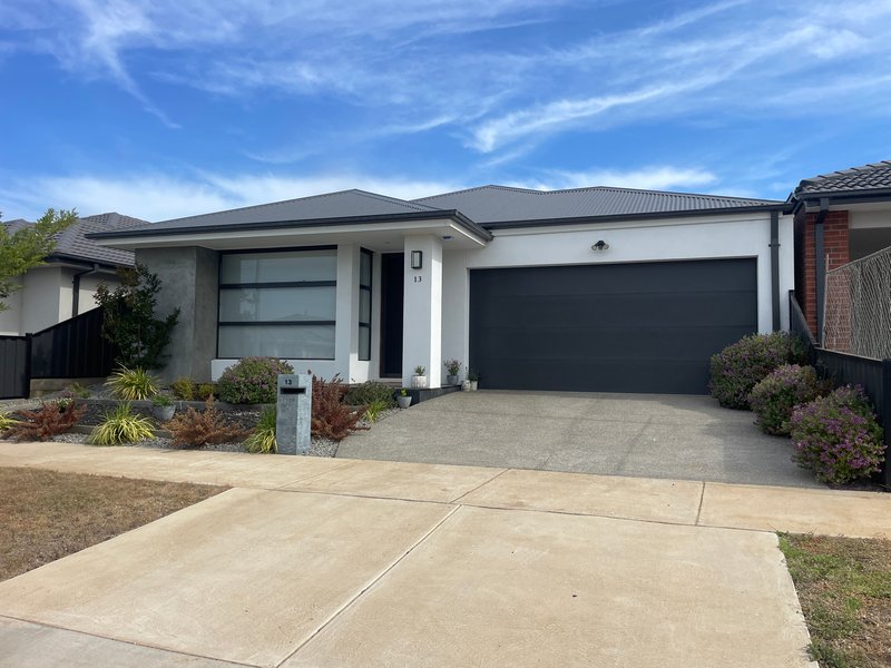 13 Howard Street, St Leonards VIC 3223