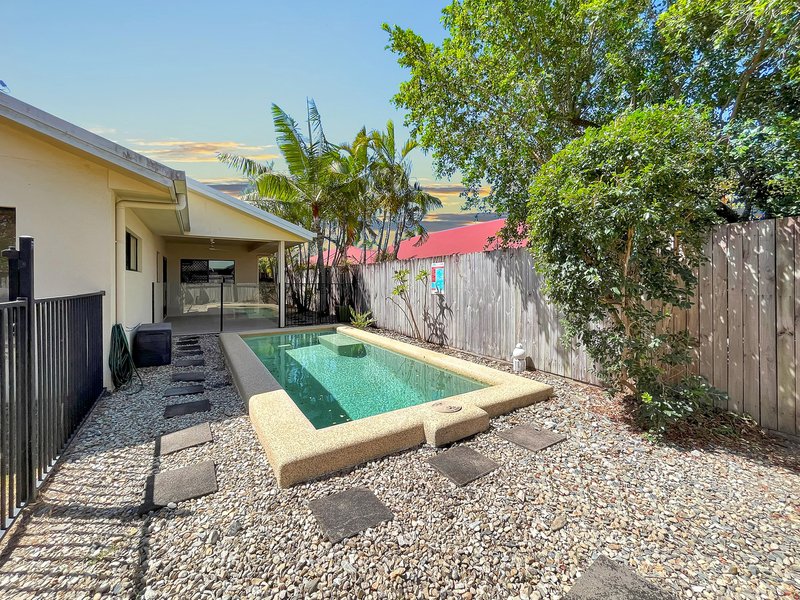 Photo - 13 Howie Close, Kewarra Beach QLD 4879 - Image 20