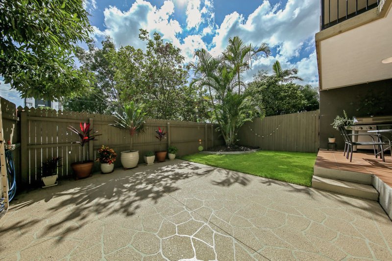 Photo - 1/3 Hows Road, Nundah QLD 4012 - Image 8