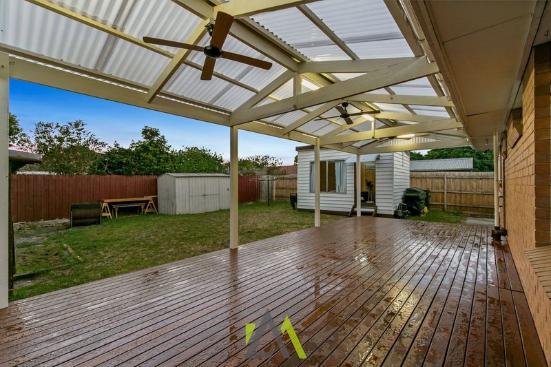 13 Hoya Crescent, Frankston North VIC 3200