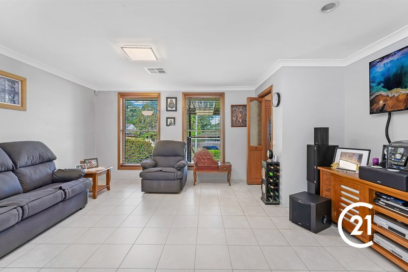 Photo - 13 Hull Place, Seven Hills NSW 2147 - Image 3