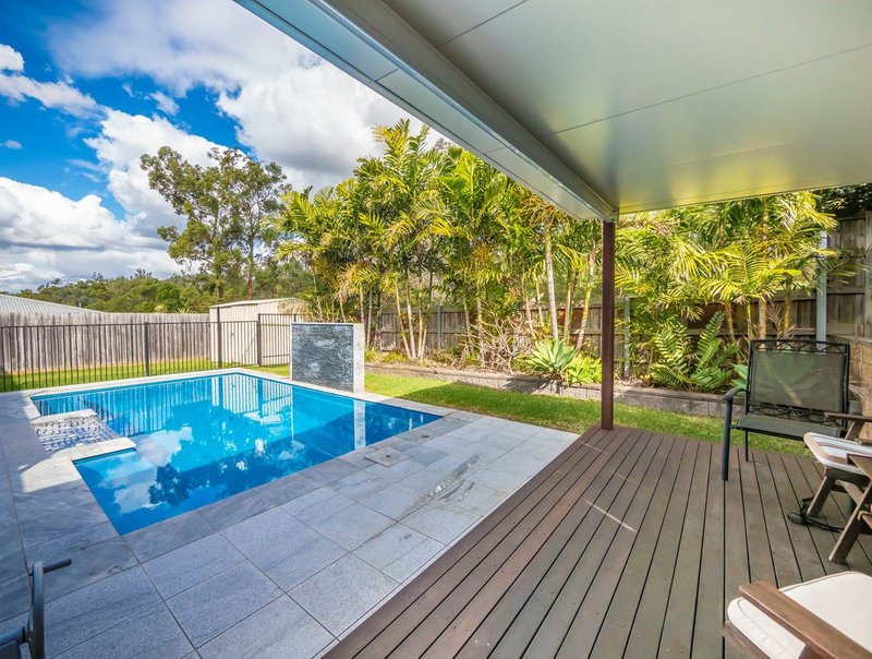 Photo - 13 Hume Circuit, Warner QLD 4500 - Image 2